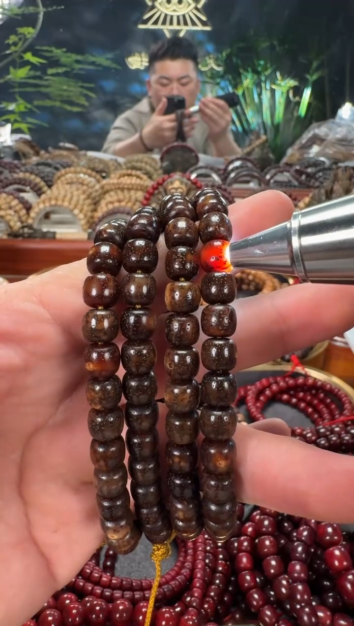 手串星月菩提8*9原生态陈化老油料黑金玉化
