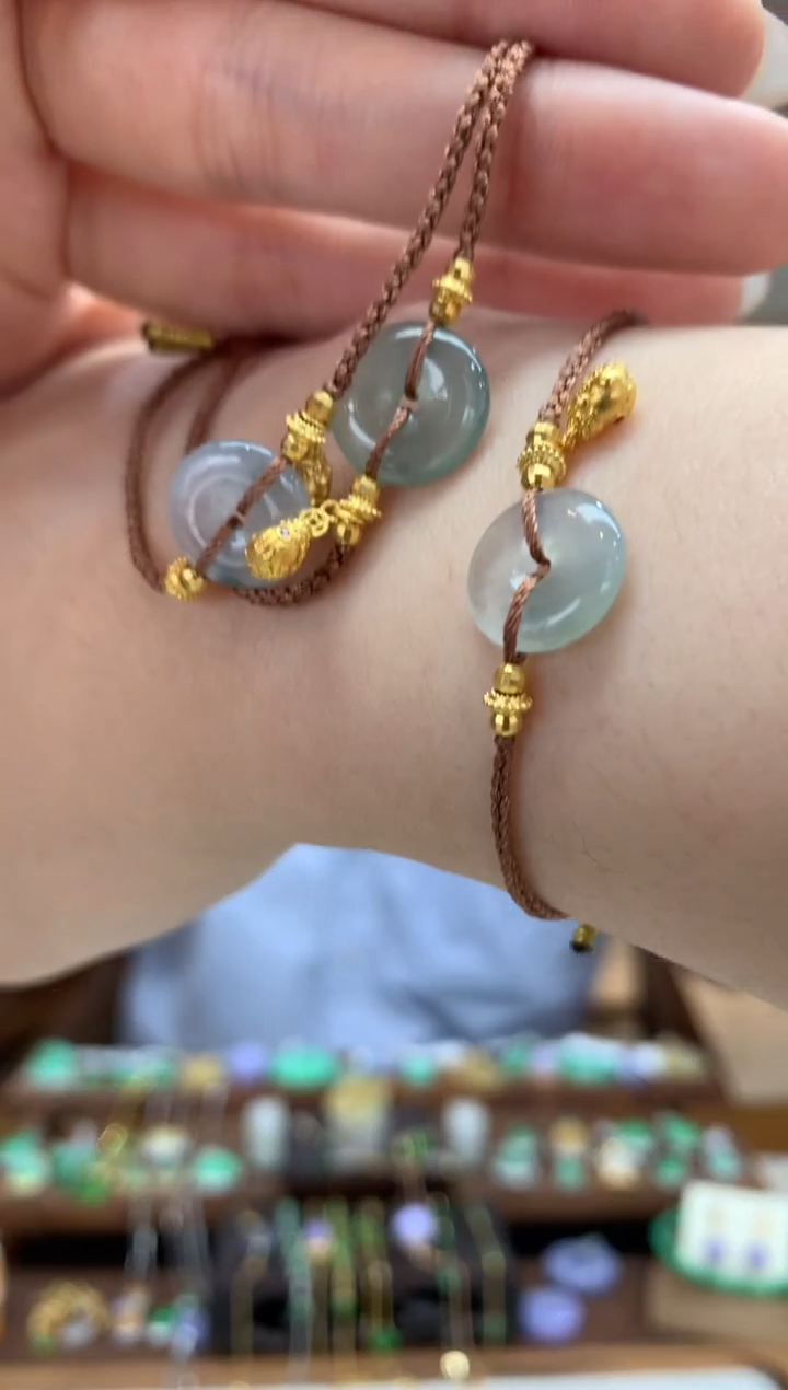 18K金镶嵌手绳翡翠手绳多样性发货1件