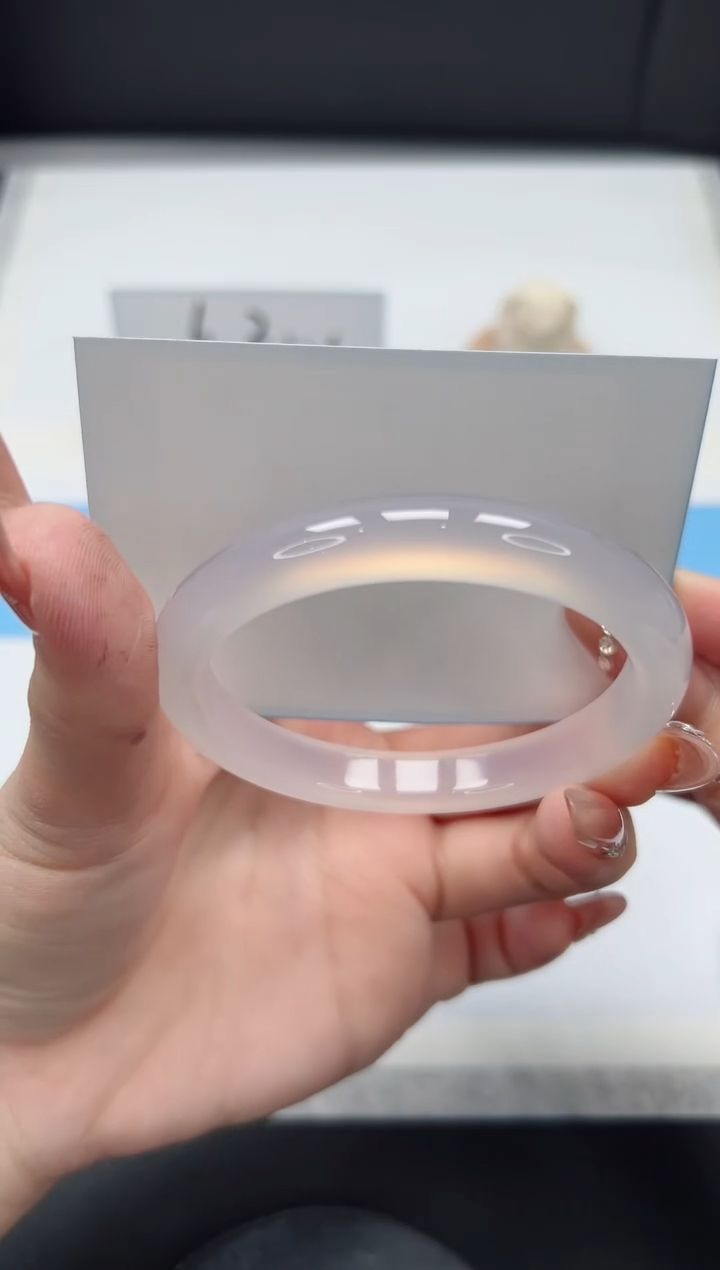 【闪购商品】石英质玉手镯未镶嵌252/荔枝57.1