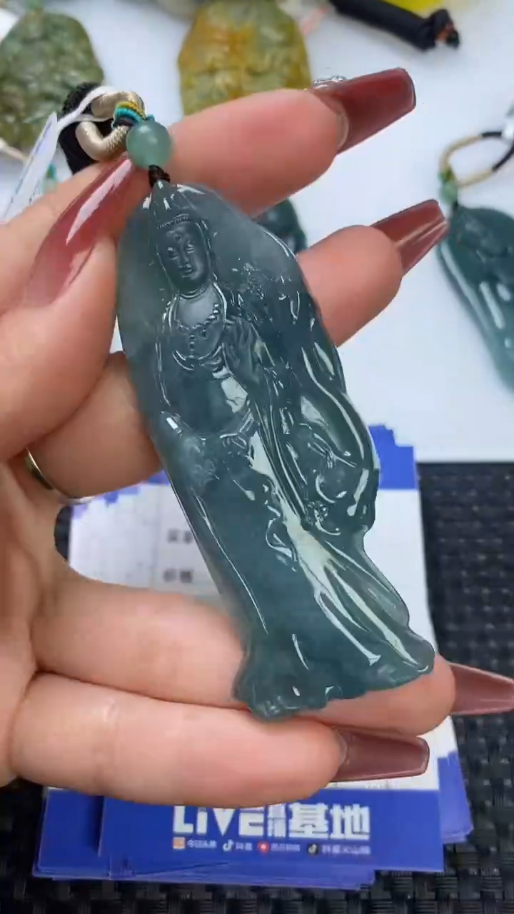 【闪购商品】翡翠颈饰未镶嵌1111111111111111
