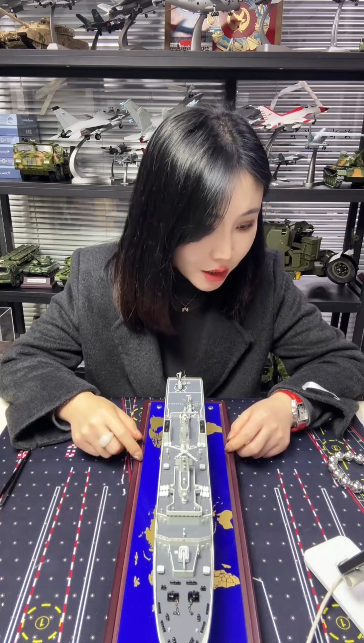 1/500 071合金船坞补给舰