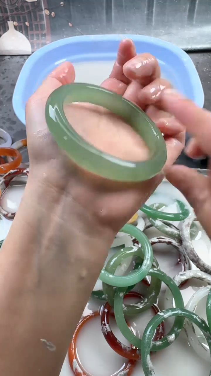 【闪购商品】石英质玉手镯未镶嵌91