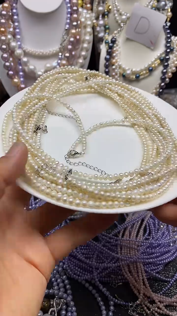 淡水珍珠未镶嵌颈饰多人