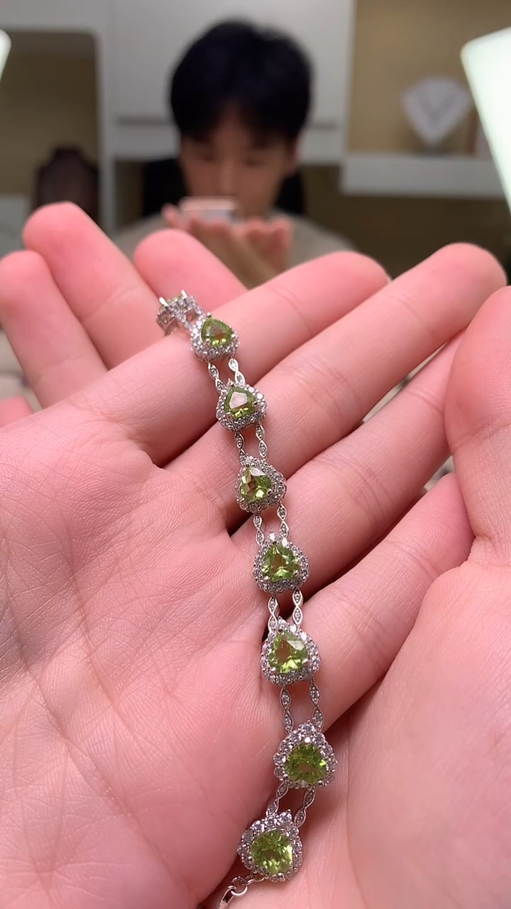 手链银S925镶嵌橄榄石小**条S06-1