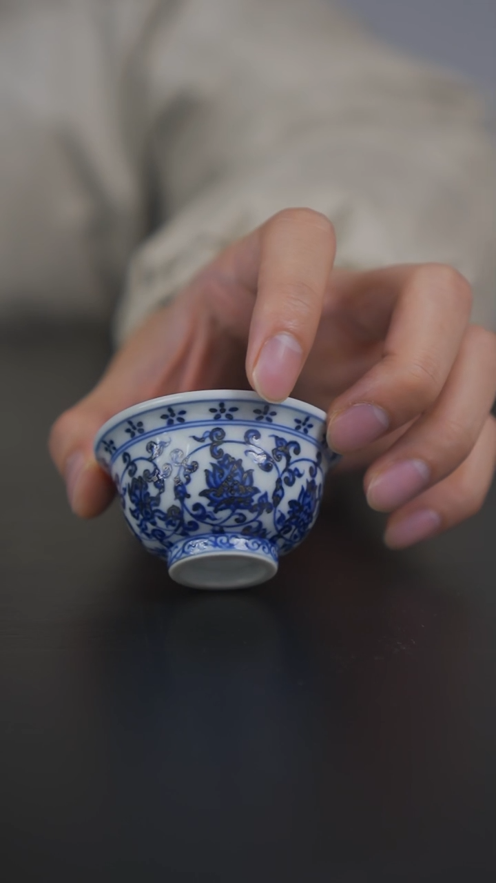 杯子瓷青花小压手30ml