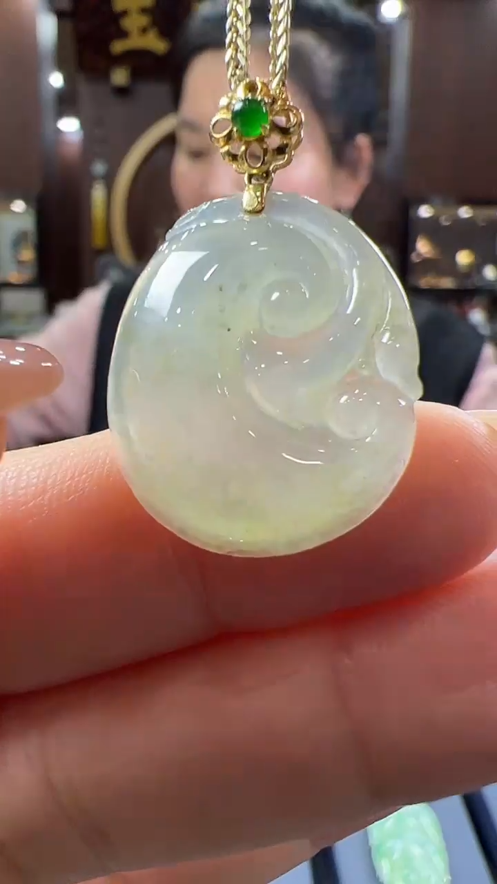 【闪购商品】翡翠挂件18K金镶嵌如意不含链