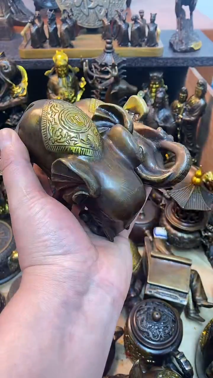 1案台摆件  物品摆件