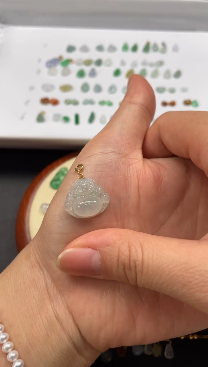 吊坠(不含链)18K金镶嵌翡翠一个JK640