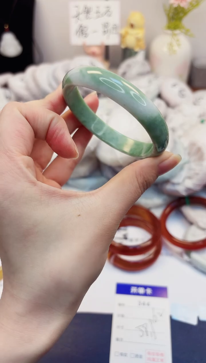 【闪购商品】石英质玉手镯未镶嵌344-翠玉-圈口57