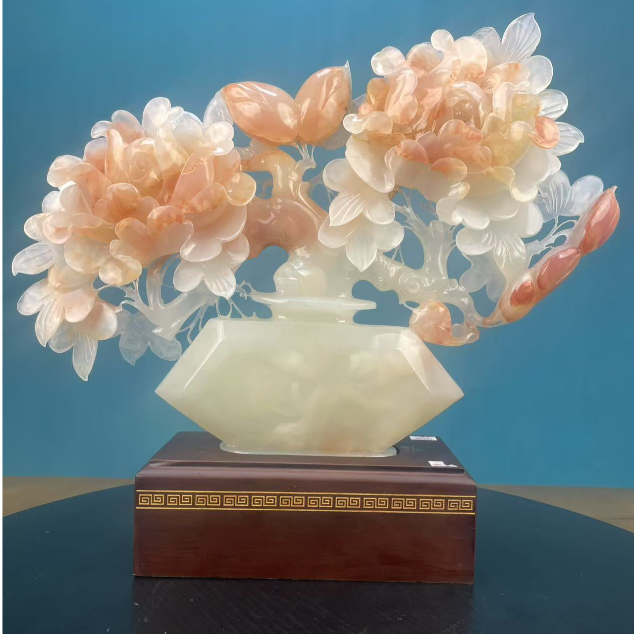 牡丹花花瓶家居摆件，玄关，电视柜，博古架，书桌，茶桌，办公桌摆件