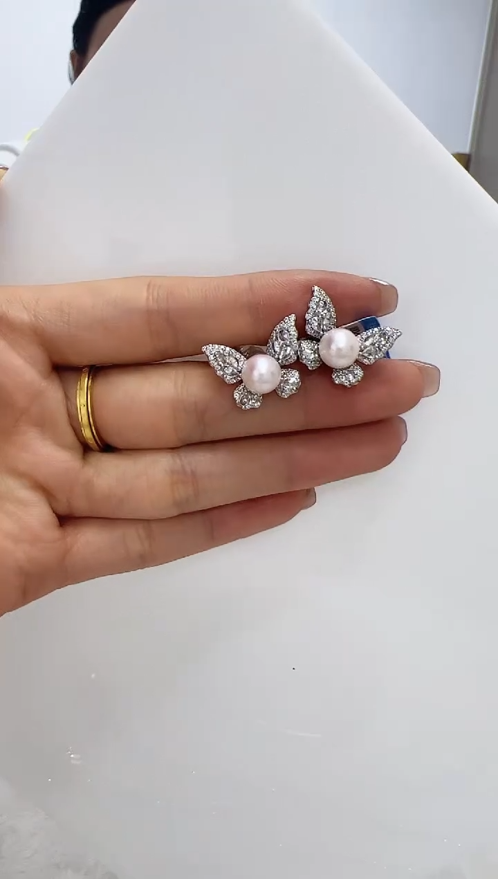 【闪购商品】海水珍珠DA银S925镶嵌耳钉 C040