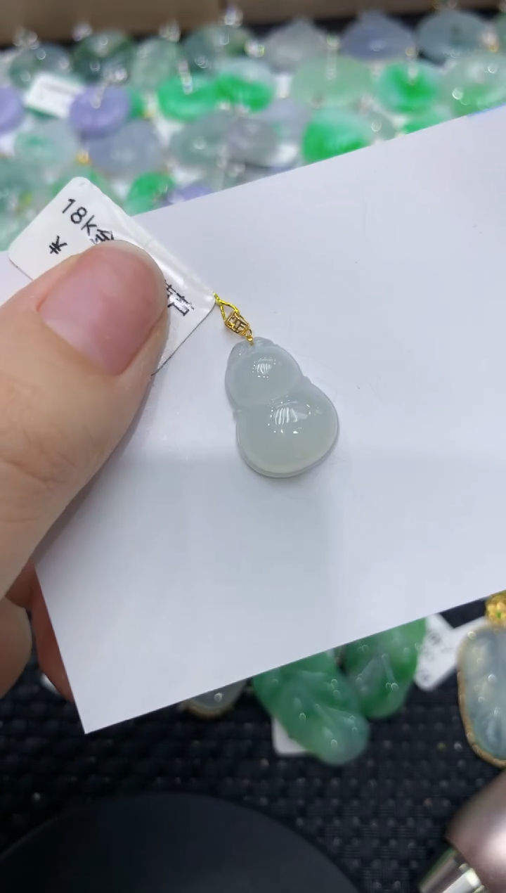 【闪购商品】翡翠颈饰18K金镶嵌1111111111