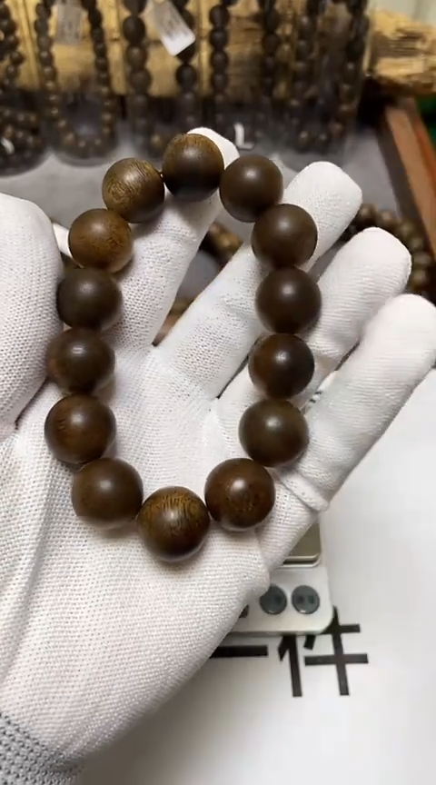 【闪购商品】沉香手串柬埔寨金丝菩萨棋沉香1.6规格沉水级圆