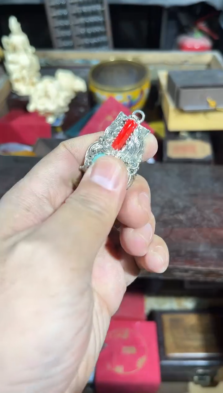 【闪购商品】滴血莲花菩提吊坠1