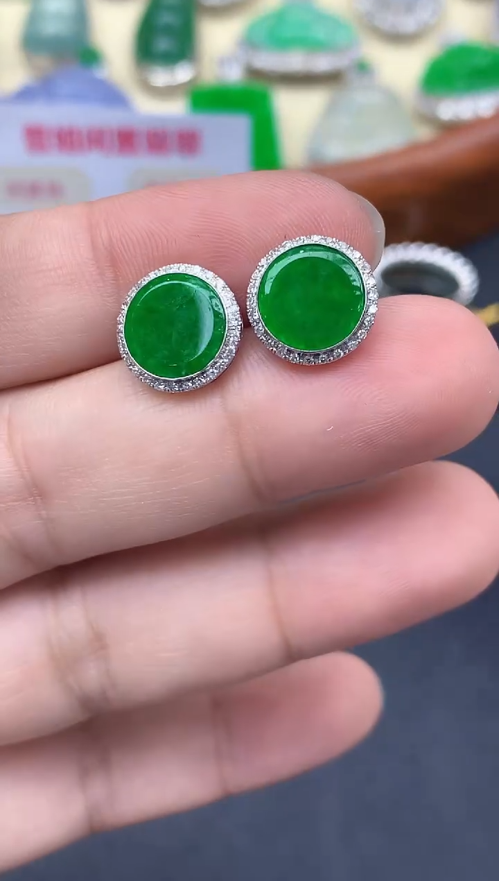 18K金镶嵌翡翠耳饰406-中国好珍宝