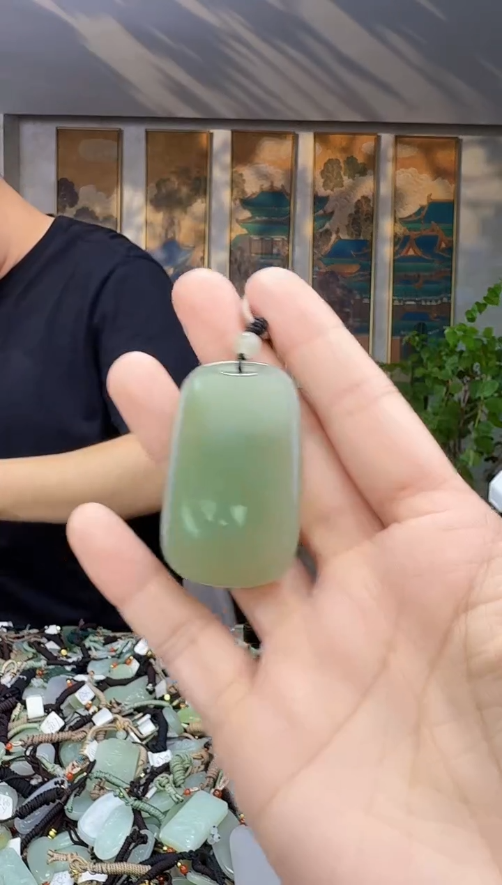 未镶嵌和田玉挂件拍一发一