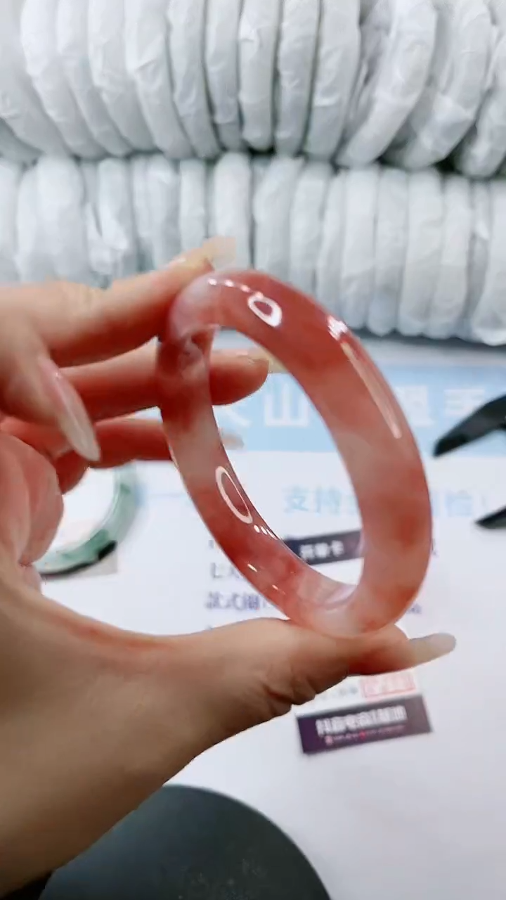 【闪购商品】石英质玉手镯未镶嵌0028425158-多样性发货