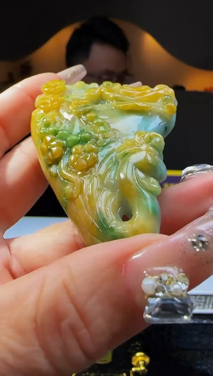 【闪购商品】定制翡翠未镶嵌Q03241翡翠毛货