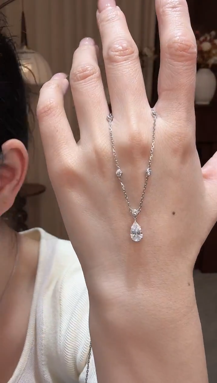 18K金镶嵌实验室培育钻石耳饰1卡水滴项链k白 泡泡链条