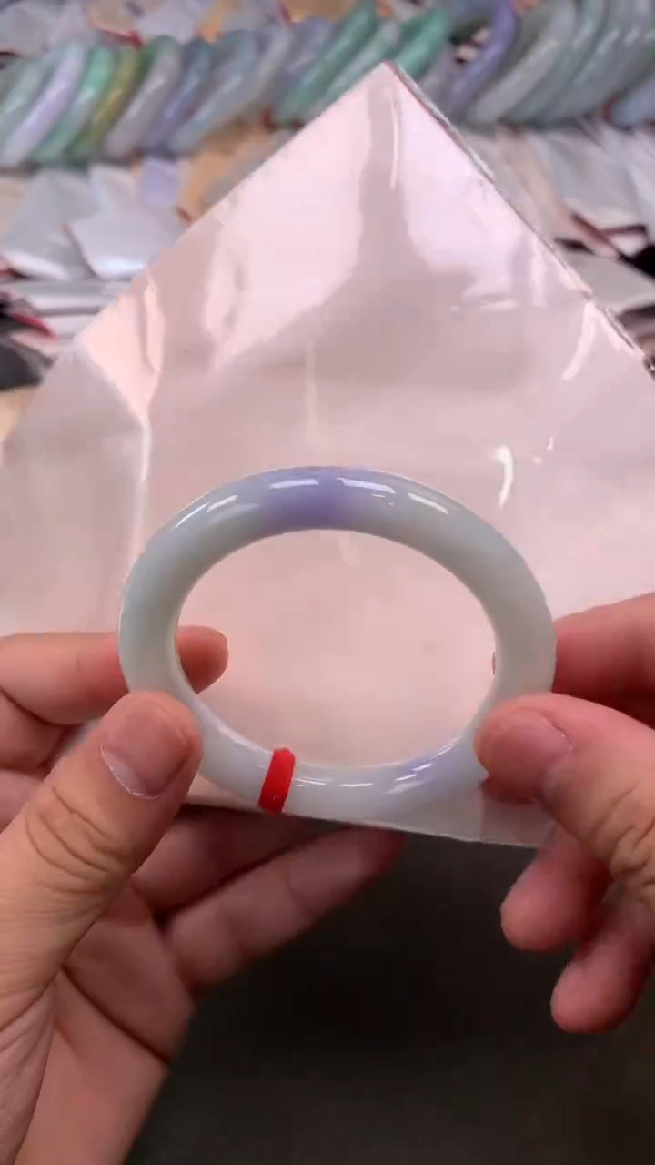 【闪购商品】翡翠手镯未镶嵌手镯