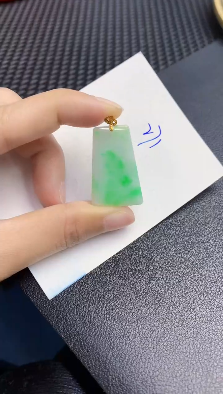 【闪购商品】翡翠颈饰18K金镶嵌000000000