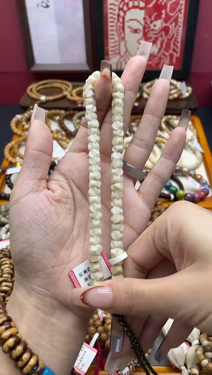 手串龙脊菩提龙脊菩提小青龙工费燃烧机手持