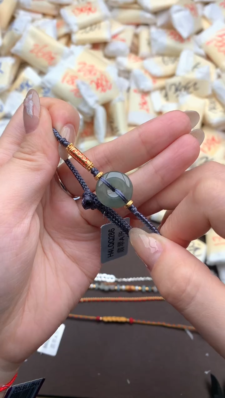 【闪购商品】翡翠挂件未镶嵌  一