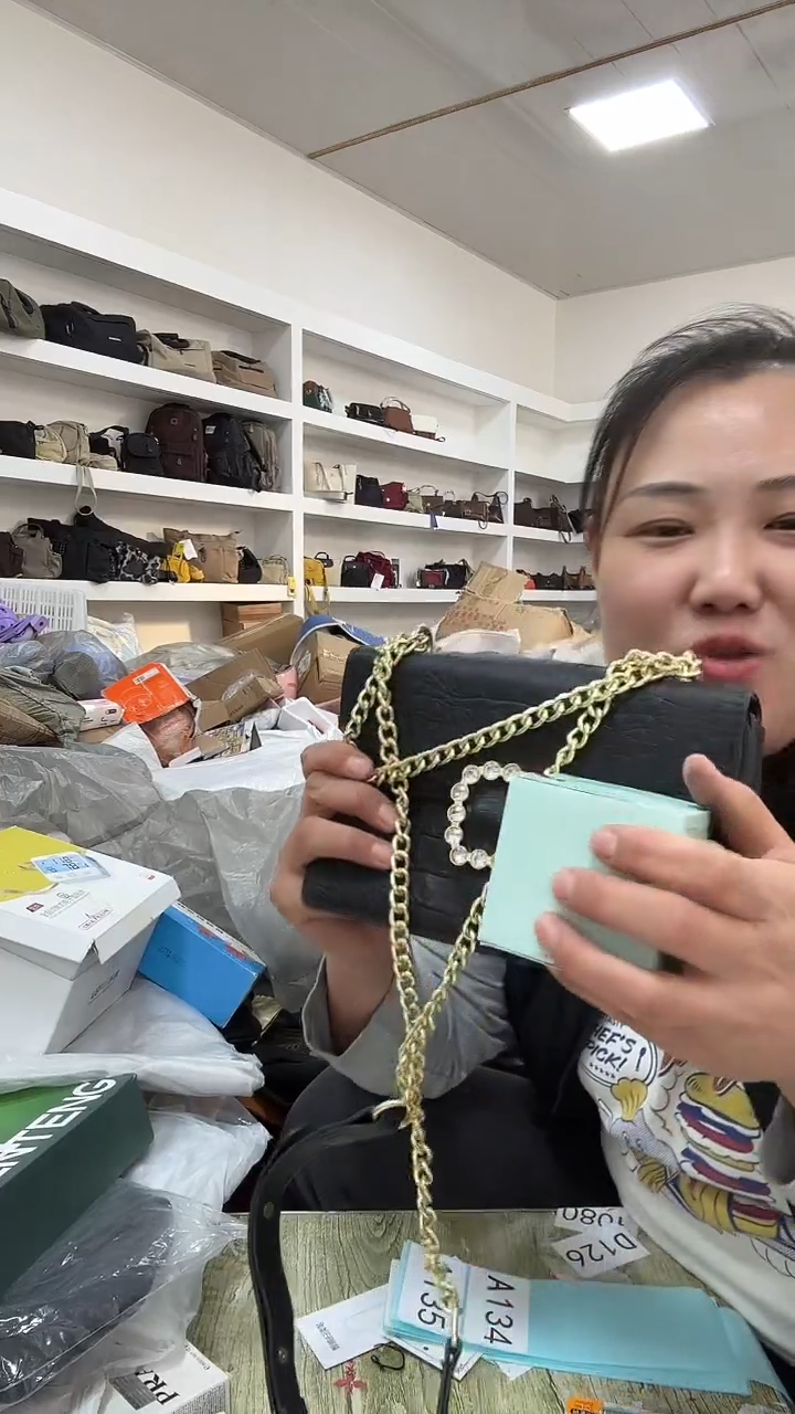 织物琪老板女包超好看商品