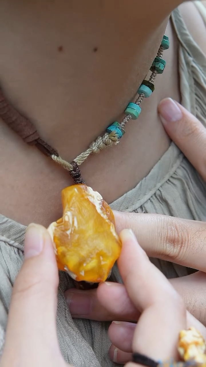 【闪购商品】琥珀裸石未镶嵌原石