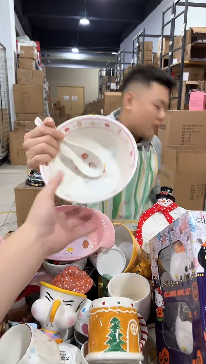 瓷片粉色原盒kt猫碗勺套装