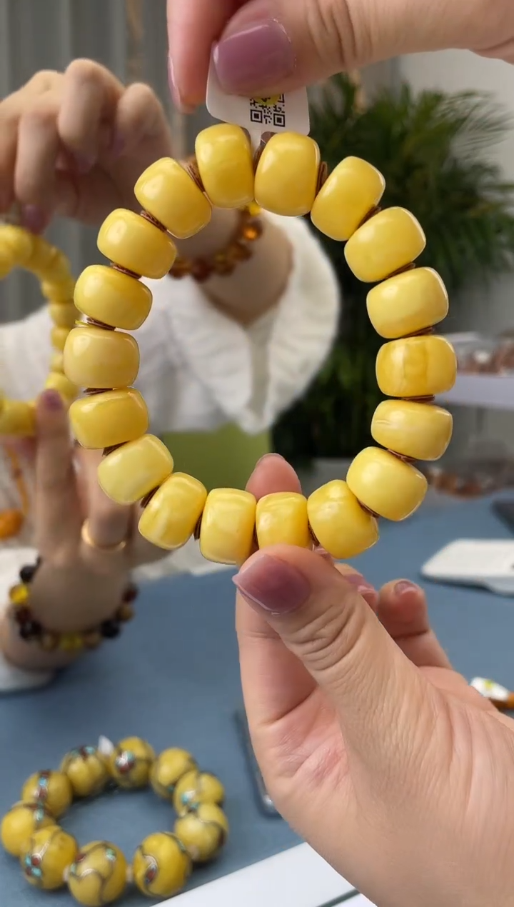 【闪购商品】蜜蜡珠宝奇石未镶嵌假一罚十，发一件042.17