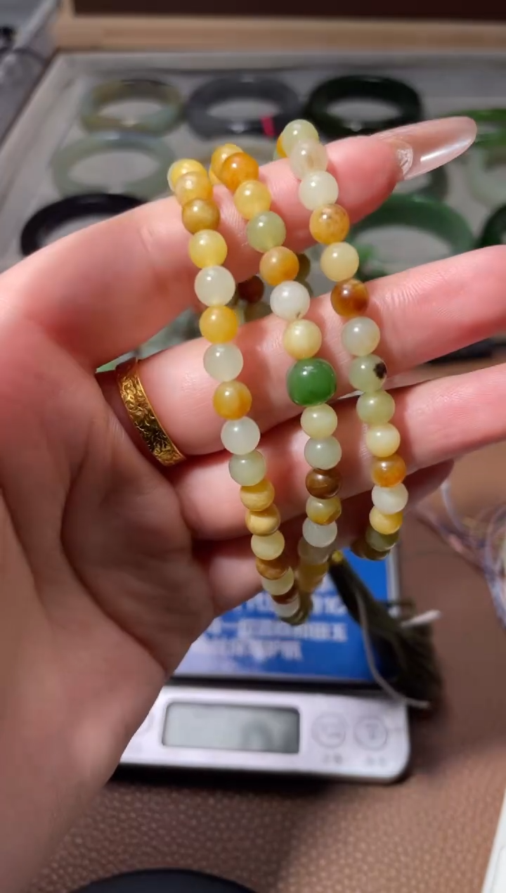 【闪购商品】和田玉手串未镶嵌6753