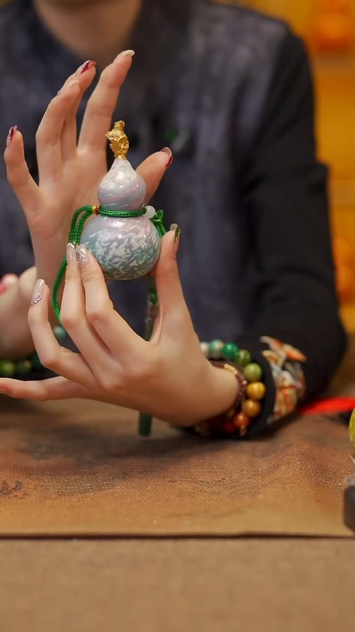 【闪购商品】*44宴禾堂大漆工艺小葫芦68