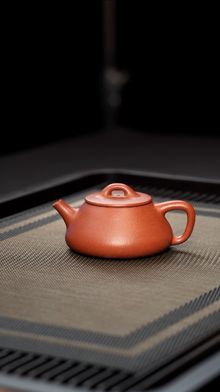 茶壶紫砂半手工降坡泥平盖石瓢150cc