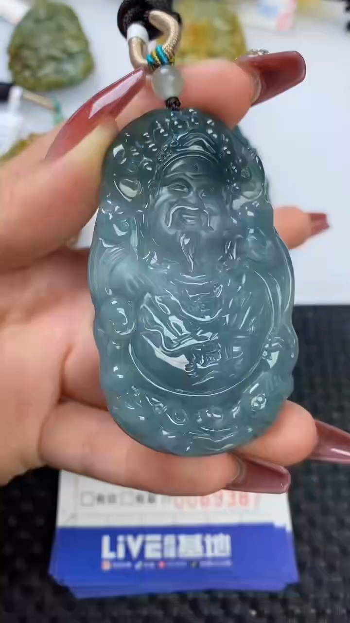 【闪购商品】翡翠颈饰未镶嵌1111111111111111