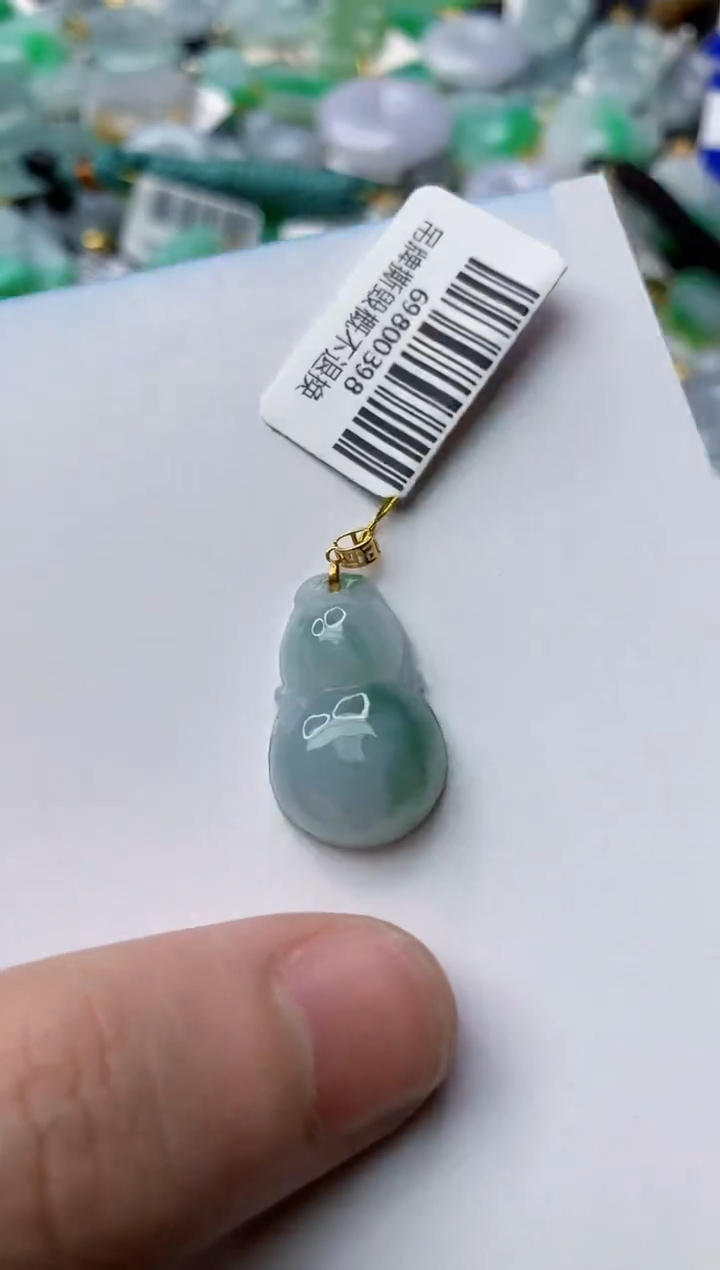 【闪购商品】翡翠颈饰18K金镶嵌42..........