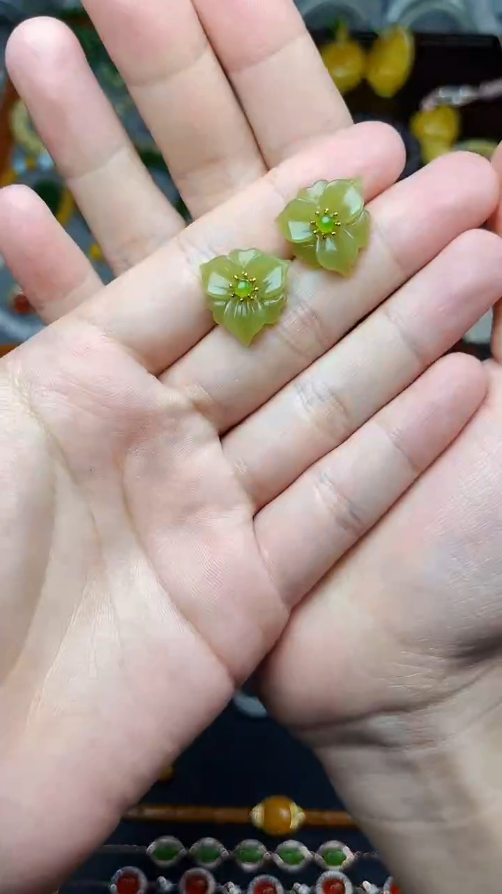 银S925镶嵌和田玉耳饰花朵耳钉 06