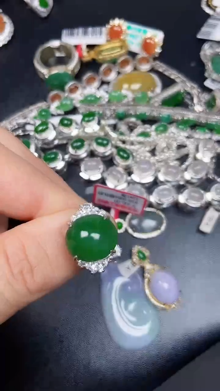 银S925镶嵌戒指翡翠1300