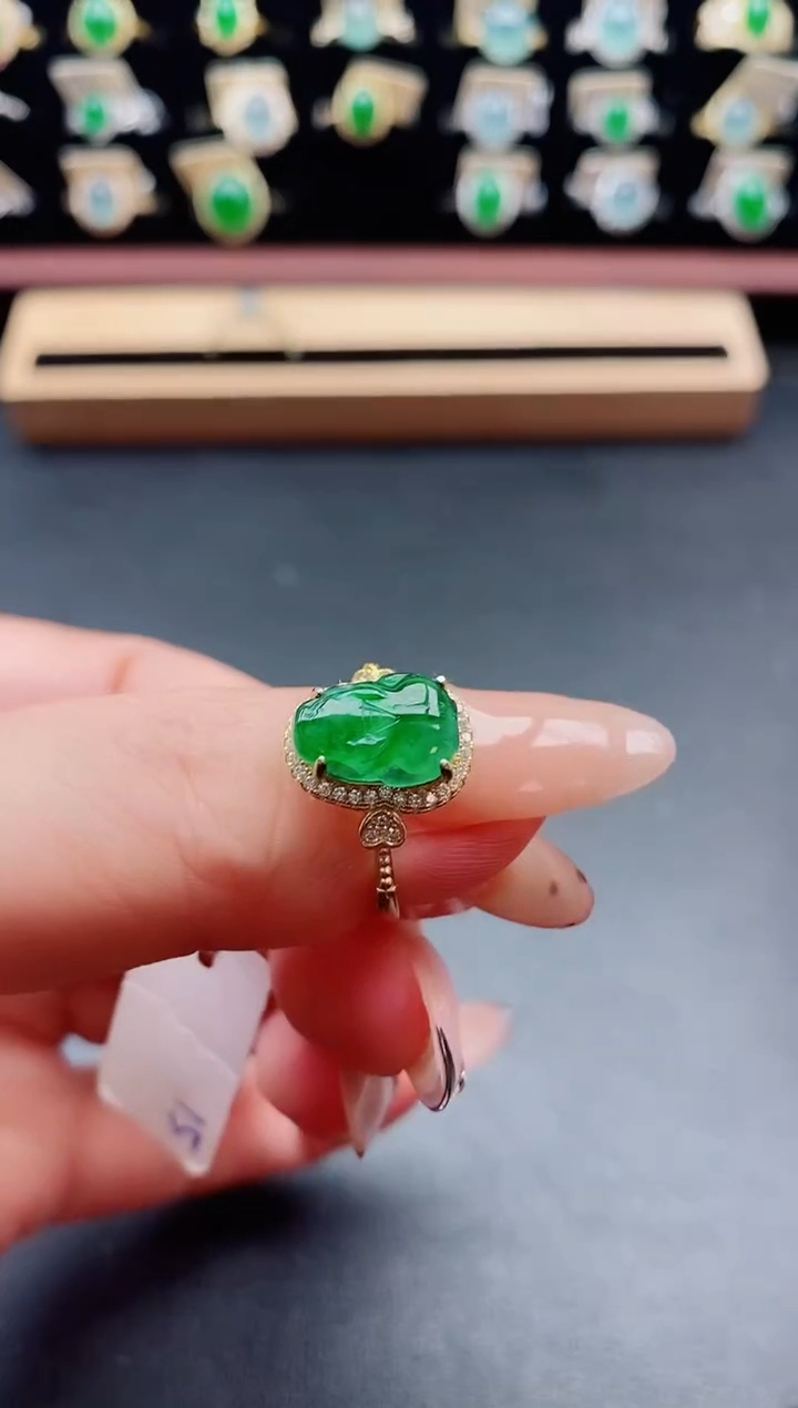 银S925镶嵌戒指翡翠1