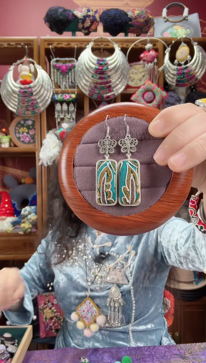 刺绣耳环47甜甜家