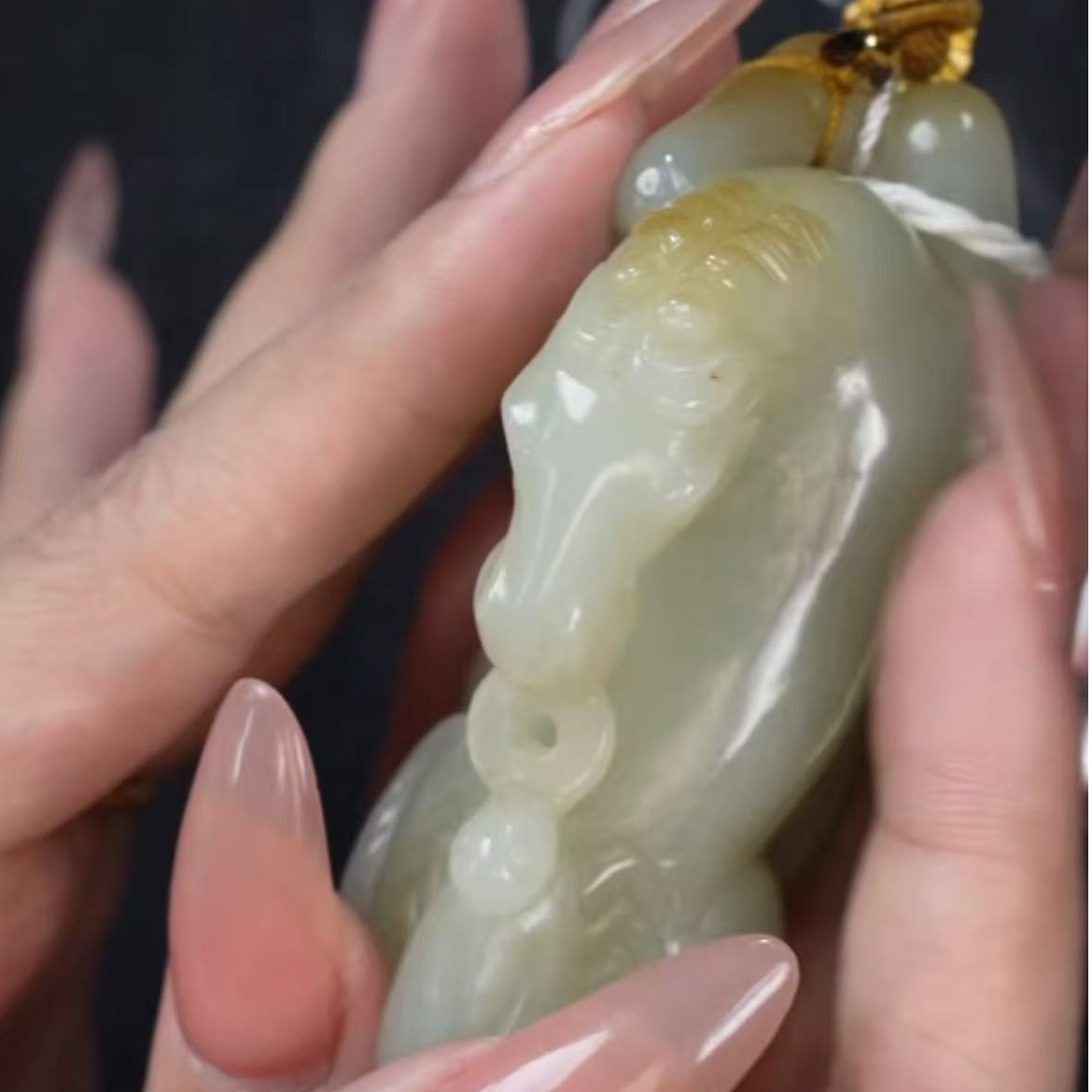 清代和田玉玉马1 