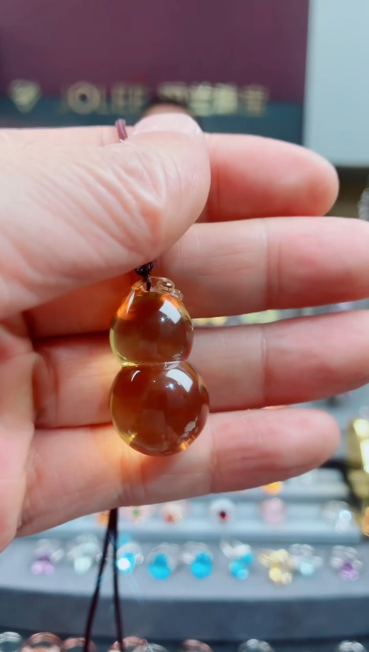 吊坠(不含链)未镶嵌黄晶别**满黄晶吊坠