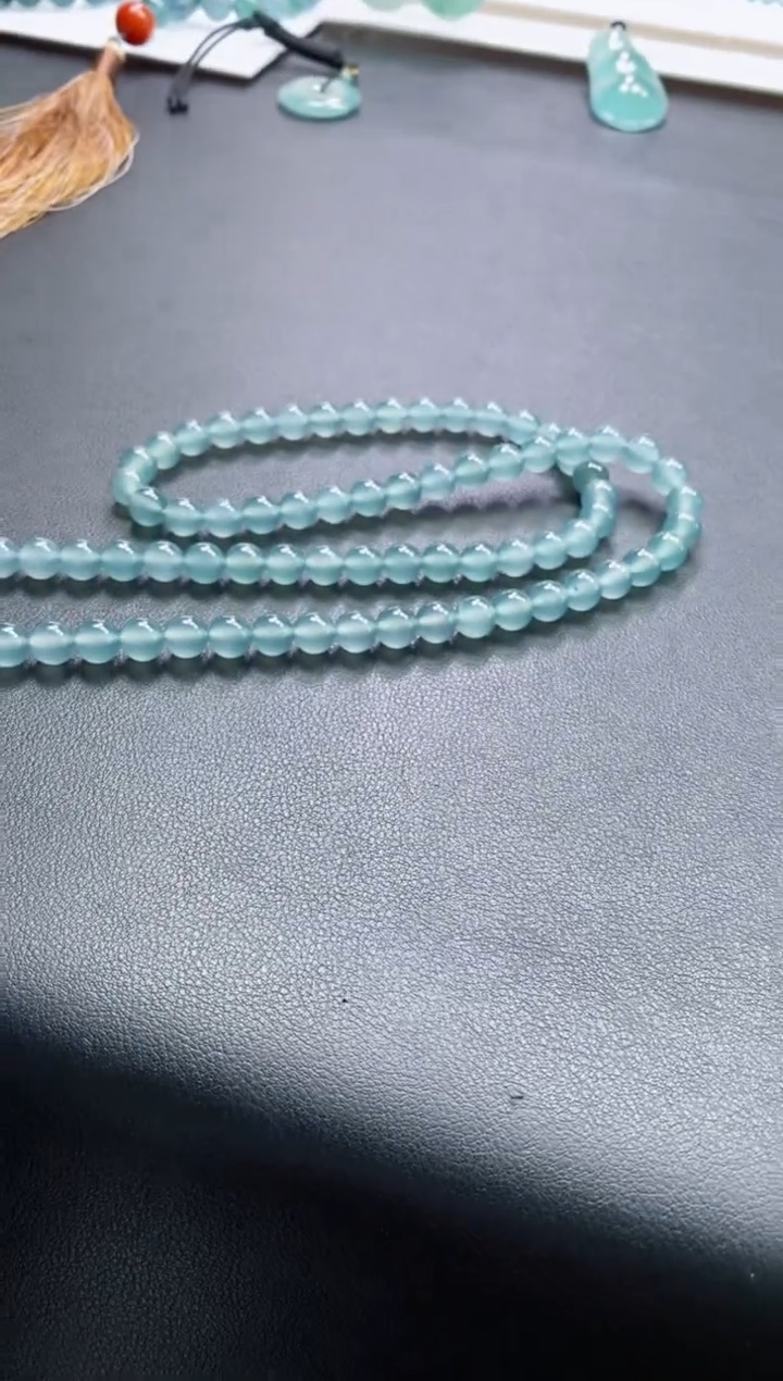 颈饰未镶嵌翡翠王*0685339311（70*70颗）卡8左右