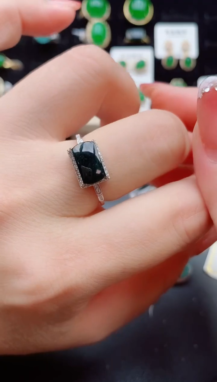 【闪购商品】翡翠戒指银S925镶嵌2121212