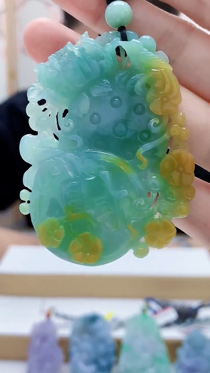 未镶嵌定制翡翠5140lr-毛货挂件26