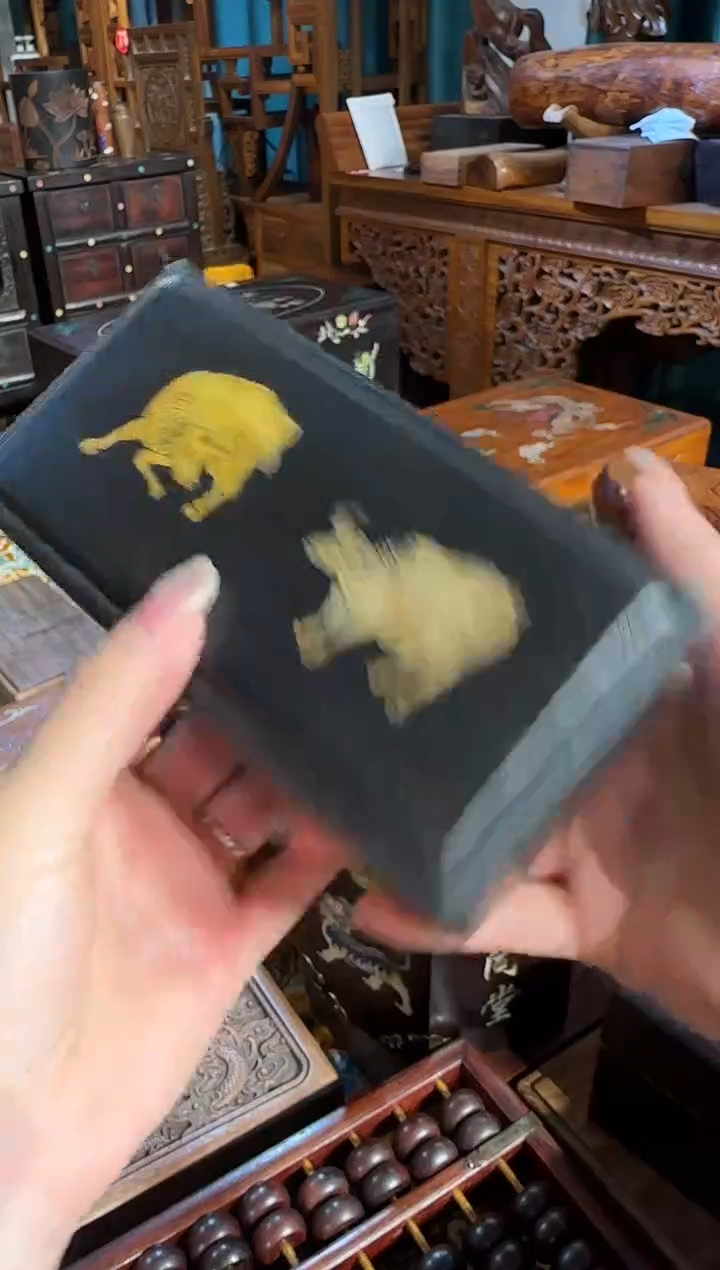 【闪购商品】木木艺紫檀2牛机关盒98.8888888888