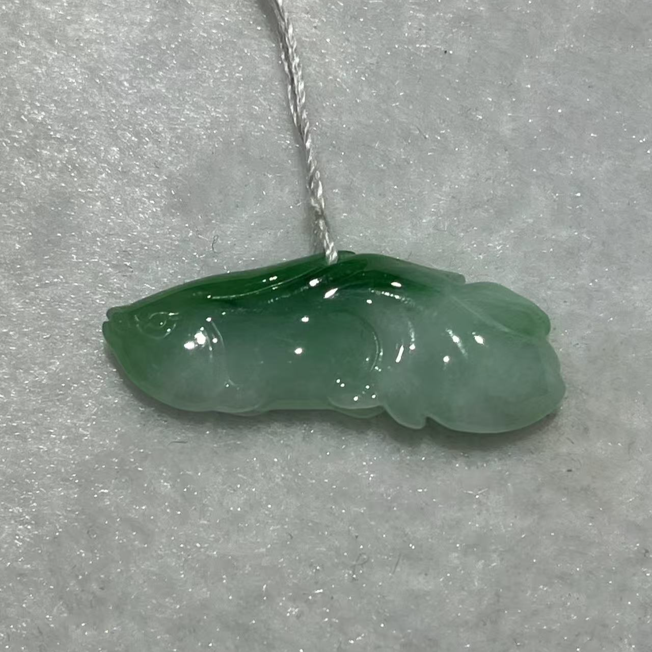 X缅甸翡翠A货飘花随形小鱼挂件