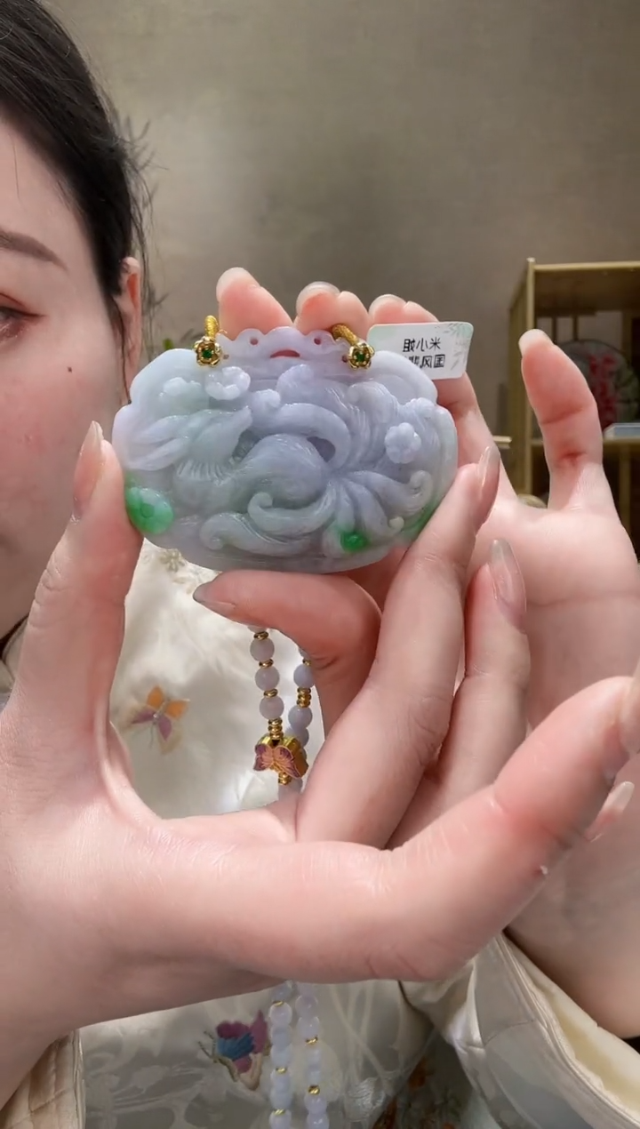 【闪购商品】翡翠颈饰未镶嵌吊坠