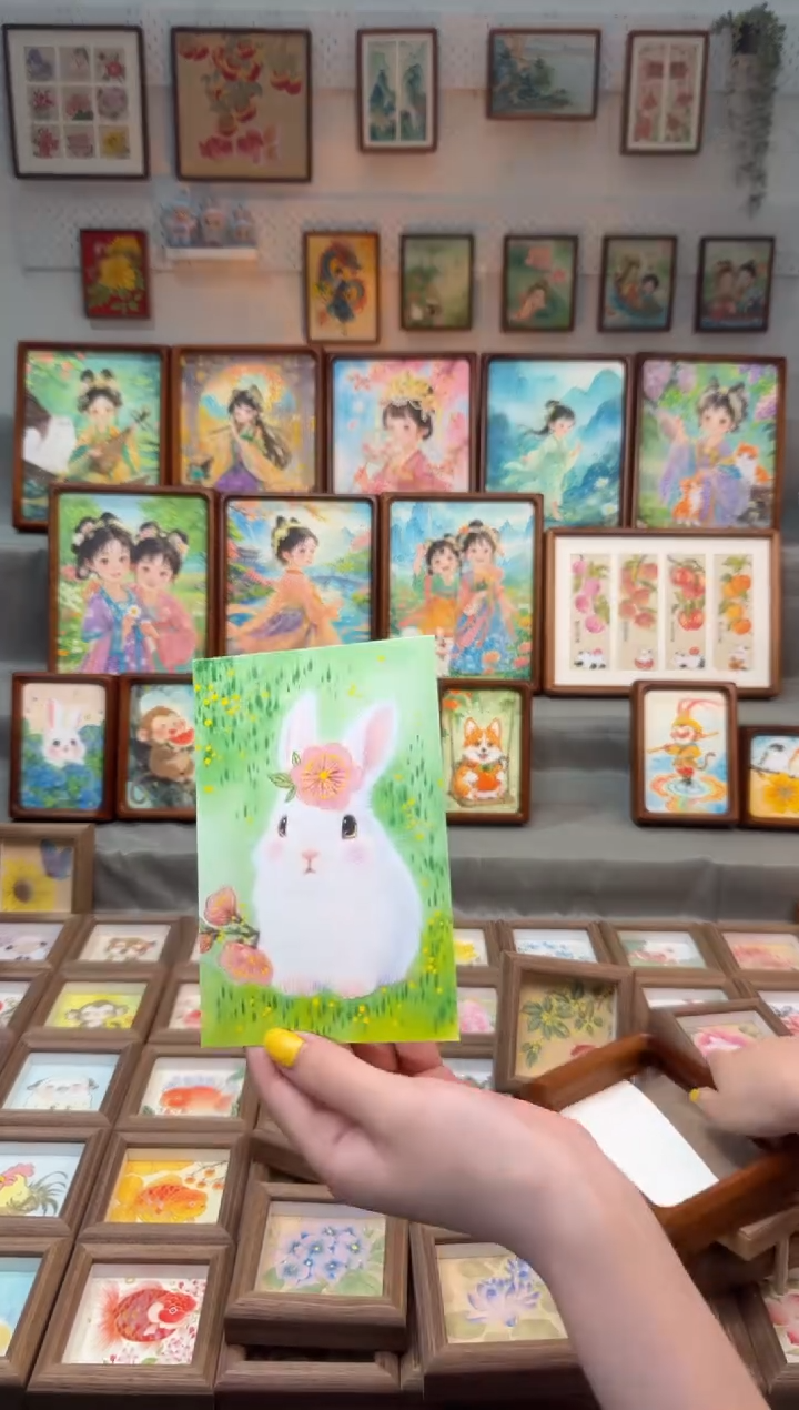 国画不****王白兔兔 手绘国画6寸画芯