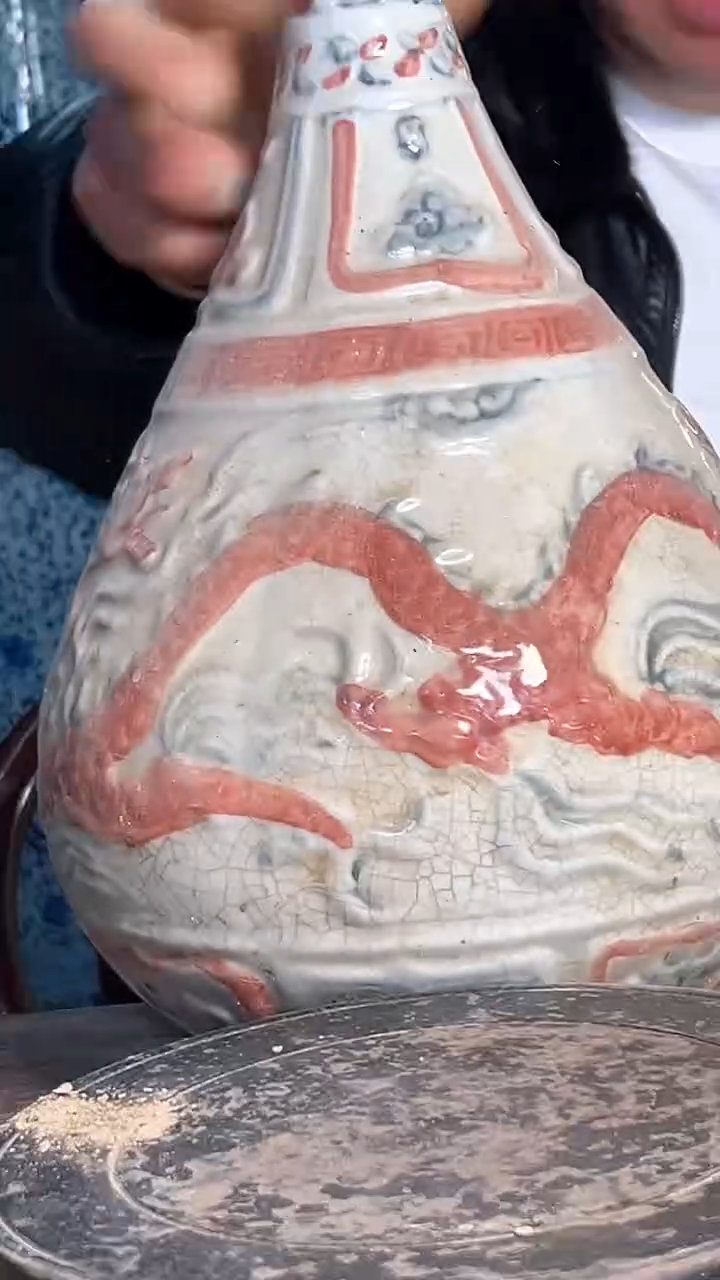 【闪购商品】瓷片54F现代工艺品一个